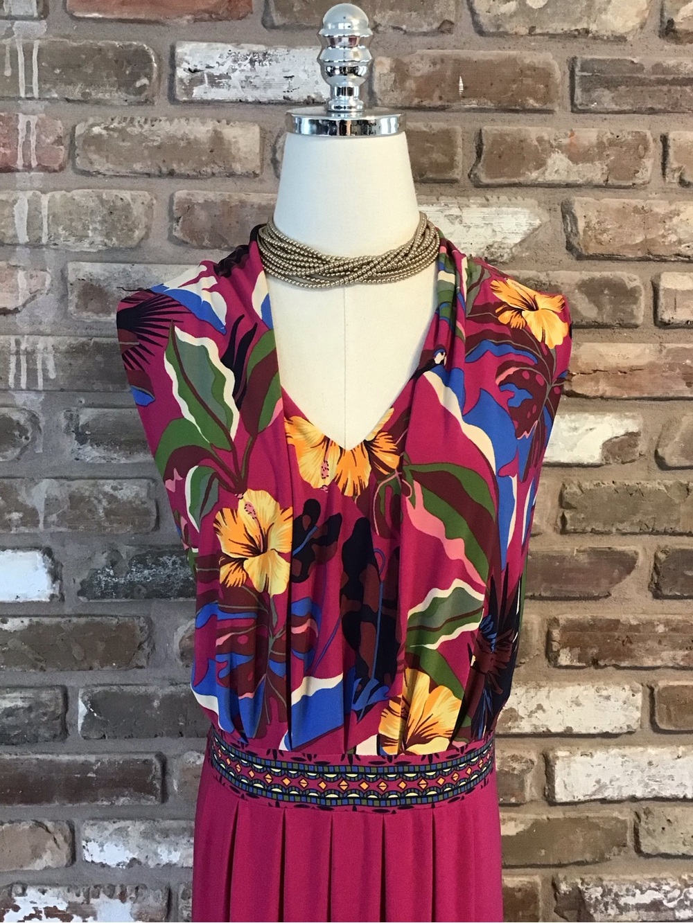 Chico's Women's Fuchsia Floral Sleeveless V-Neck Maxi Dress 16 - Picture 5 of 7